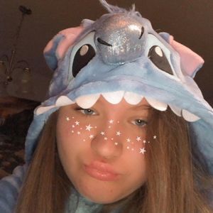 Meet your Posher, Stevie